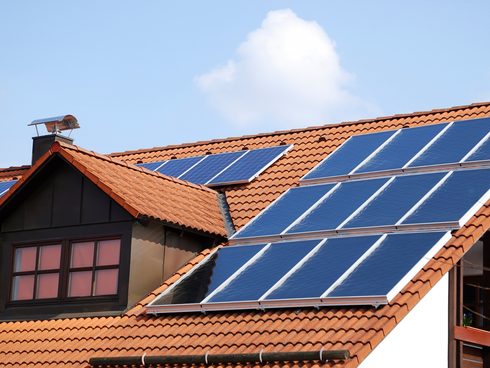 découvrez les nombreux avantages de l'installation photovoltaïque, une solution écologique et économique pour produire votre propre électricité. profitez des économies sur vos factures, des incitations financières, et participez à la transition énergétique tout en valorisant votre patrimoine.
