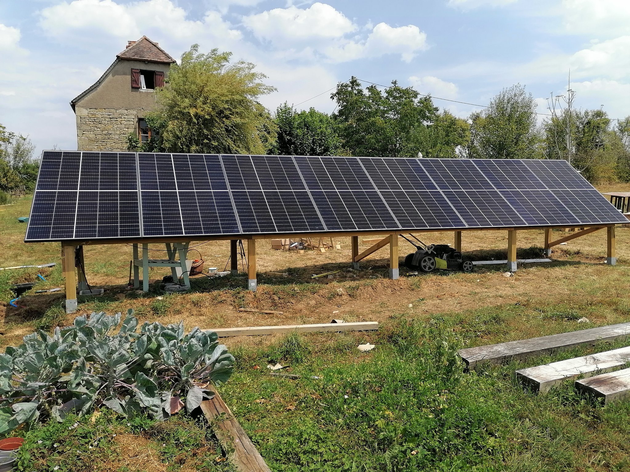 découvrez les prix de l'installation d'un système photovoltaïque de 3 kva. profitez de notre guide complet pour comprendre les coûts, les aides disponibles et les avantages d'une solution énergétique durable pour votre domicile.