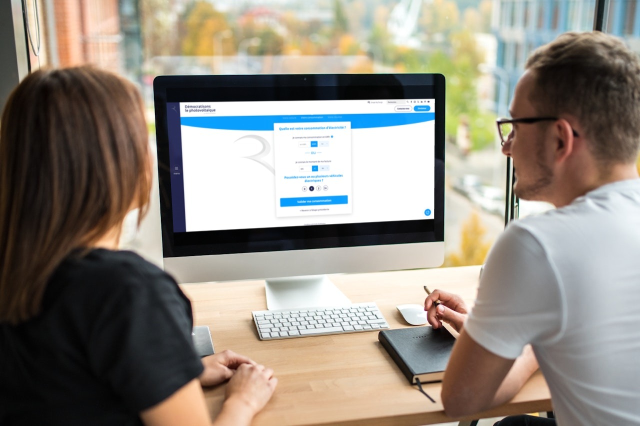 découvrez notre simulateur d'installation photovoltaïque pour estimer facilement les coûts et les économies d'énergie liés à l'installation de panneaux solaires. optimisez votre projet d'énergie renouvelable et faites le choix d'une solution durable.