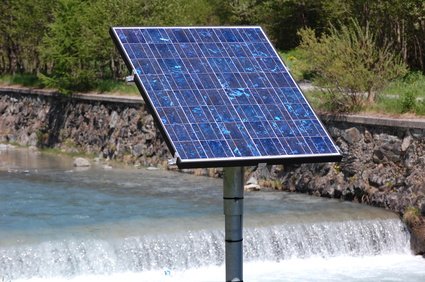 découvrez comment l'énergie photovoltaïque peut transformer des sites isolés en sources d'électricité durables. explorez les avantages et les solutions adaptées pour alimenter des lieux reculés grâce à l'énergie solaire.