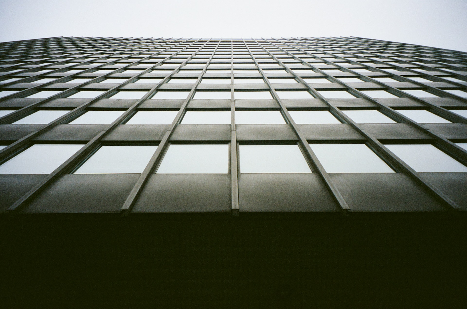 découvrez les dernières innovations photovoltaïques qui transforment l'énergie solaire en une solution durable et efficace. restez informé sur les avancées technologiques et les tendances du secteur pour maximiser votre empreinte écologique.