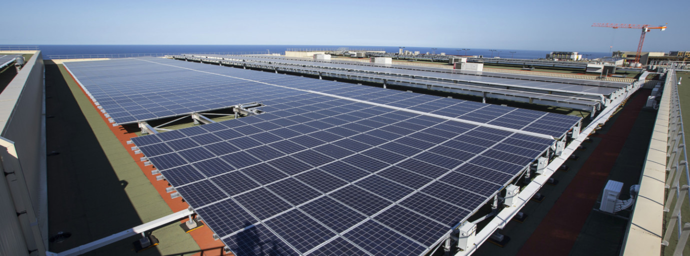 découvrez comment la centrale solaire d'autoconsommation en turquie révolutionne l'industrie de l'acier, offrant une solution énergétique durable et économique. optimisez votre production avec des énergies renouvelables et participez à la transition énergétique.