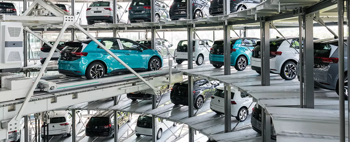 découvrez les tendances actuelles de l'économie automobile, les innovations technologiques qui transforment le secteur, et les enjeux environnementaux qui redéfinissent la mobilité urbaine. informez-vous sur les meilleures pratiques et les investissements prometteurs dans une industrie en pleine évolution.