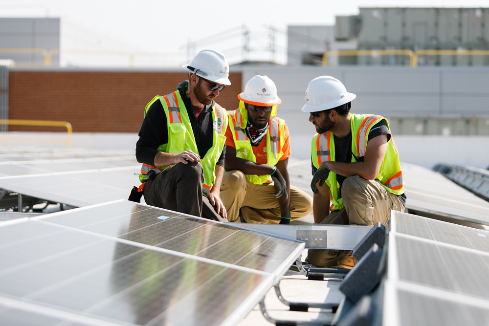 booster-carriere-solaire-2 Découvrez les secrets inédits pour booster votre carrière dans le solaire !