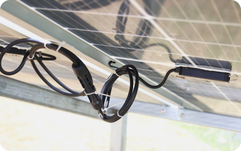 découvrez tout sur le câblage solaire : techniques, matériaux et conseils pour optimiser votre installation photovoltaïque. apprenez à choisir le bon câblage pour maximiser l'efficacité de votre système solaire.