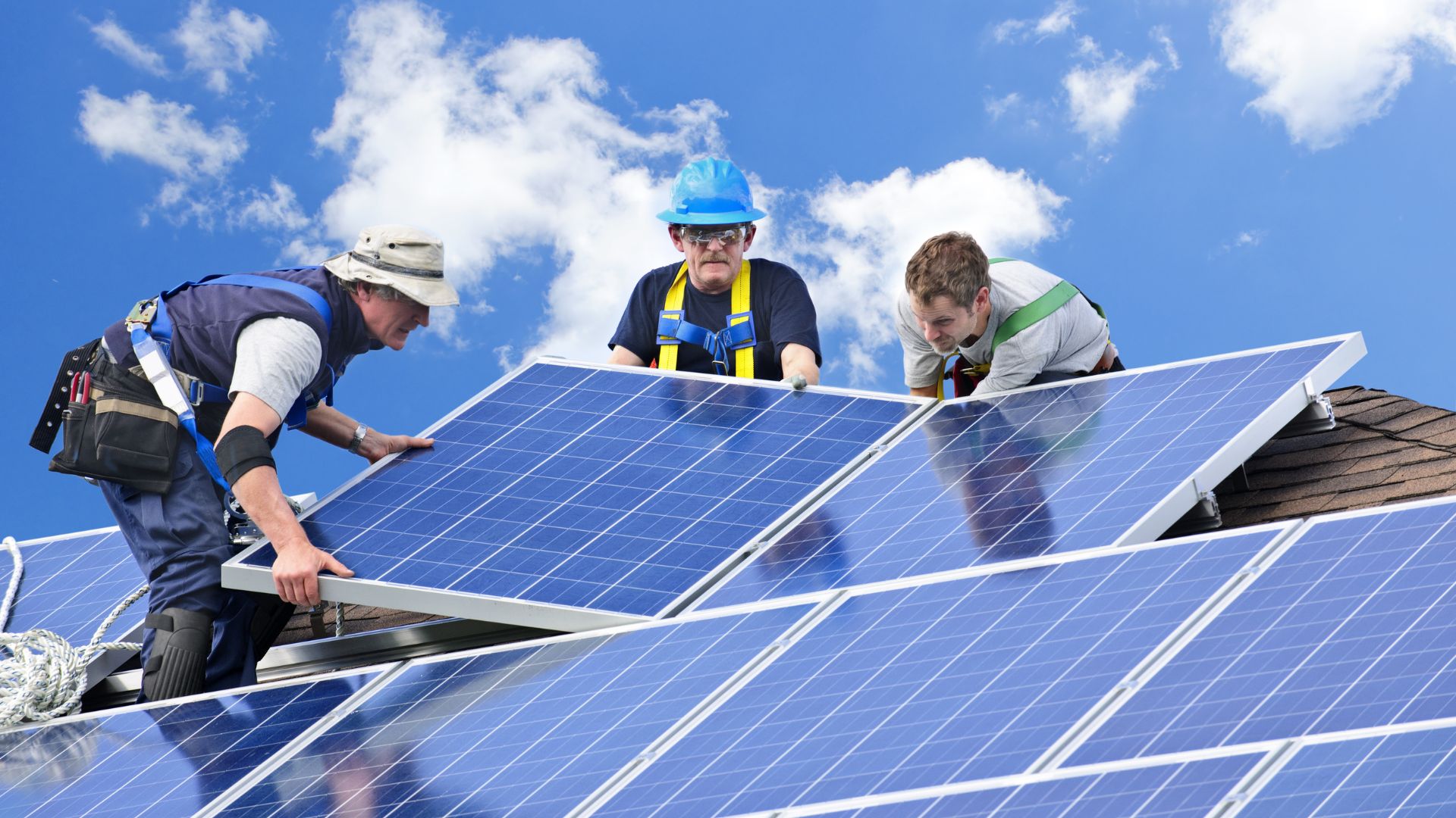 cout-installation-photovoltaique-9-kw-2025-7 Le coût d'installation photovoltaïque 9 kW en 2025 va vous sidérer !