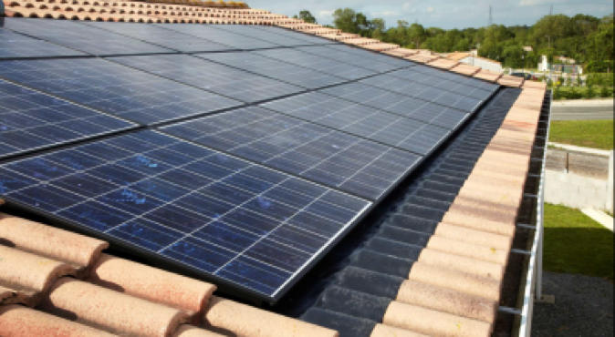 découvrez le coût des systèmes photovoltaïques de 9 kwc. obtenez des informations sur l'investissement initial, les économies d'énergie potentielles, les aides financières disponibles et le retour sur investissement pour optimiser votre projet d'énergie solaire.