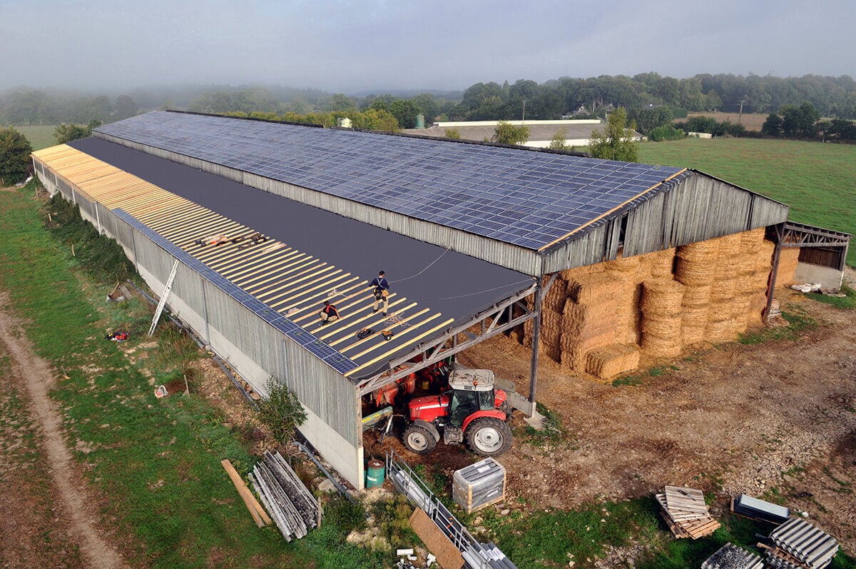 cout-panneaux-photovoltaiques-agricoles-3 installation panneau photovoltaique batiment agricole cout