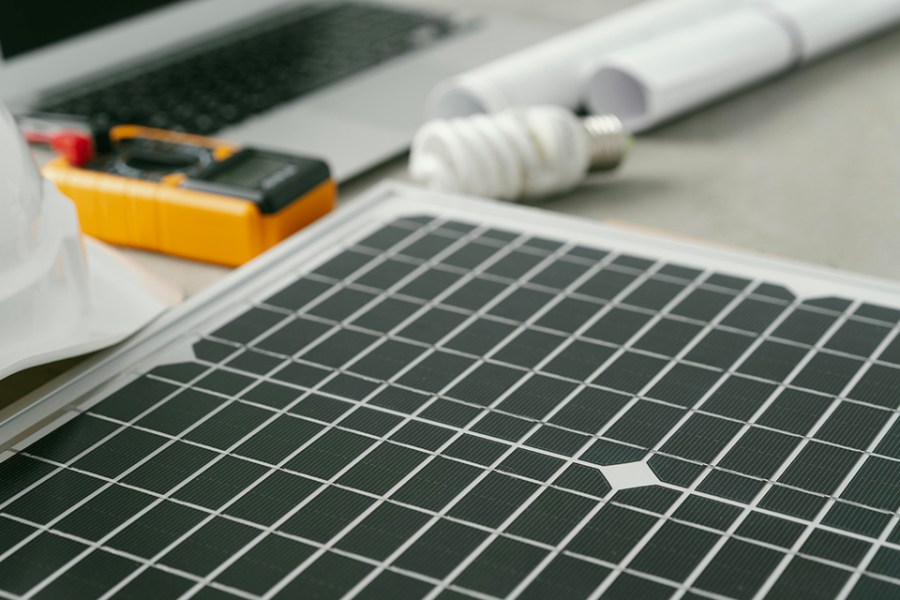 depannage-onduleurs-photovoltaique-bagnols Dépannage d'onduleurs et installation photovoltaïque à Bagnols-sur-Cèze