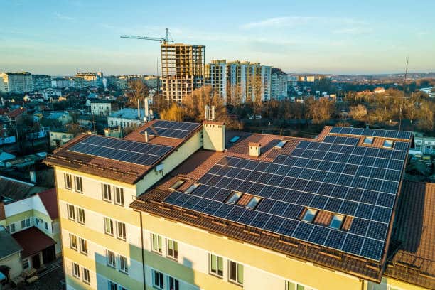 découvrez comment les avocats spécialisés en photovoltaïque peuvent vous accompagner dans vos projets d'énergie solaire. obtenez des conseils juridiques et techniques pour optimiser l'installation et la gestion de vos panneaux solaires.