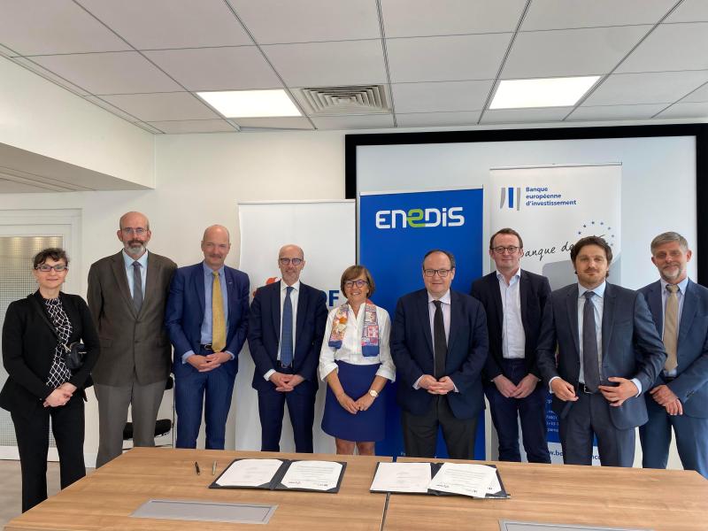 enedis, gestionnaire de réseau électrique en france, assure la distribution d'électricité, le raccordement de nouveaux clients et la maintenance des infrastructures. découvrez nos services, nos engagements pour la transition énergétique et nos solutions pour une gestion optimale de l'électricité.