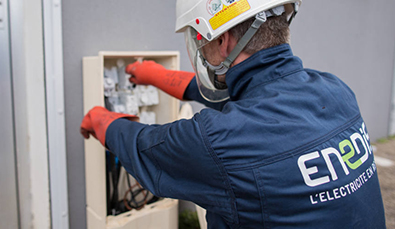 découvrez comment effectuer le raccordement enedis pour votre installation électrique. obtenez toutes les informations nécessaires sur les démarches à suivre, les tarifs et les délais pour connecter votre logement au réseau électrique.