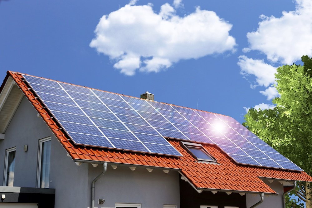 découvrez les avantages de l'énergie solaire, une source d'énergie renouvelable et durable qui permet de réduire votre facture d'électricité tout en préservant l'environnement. informez-vous sur les différentes technologies solaires et comment elles peuvent transformer votre habitat en un lieu éco-responsable.