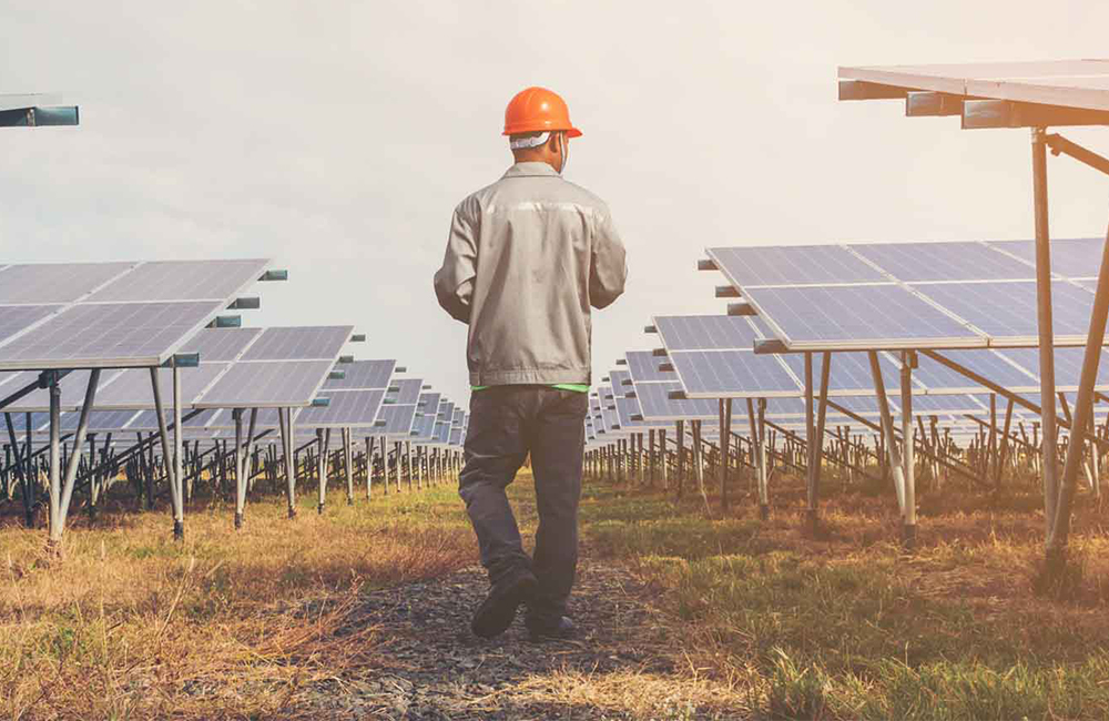 energies-renouvelables-et-industrie-1 Découvrez comment les énergies renouvelables transforment l'industrie et réduisent les coûts comme jamais auparavant !