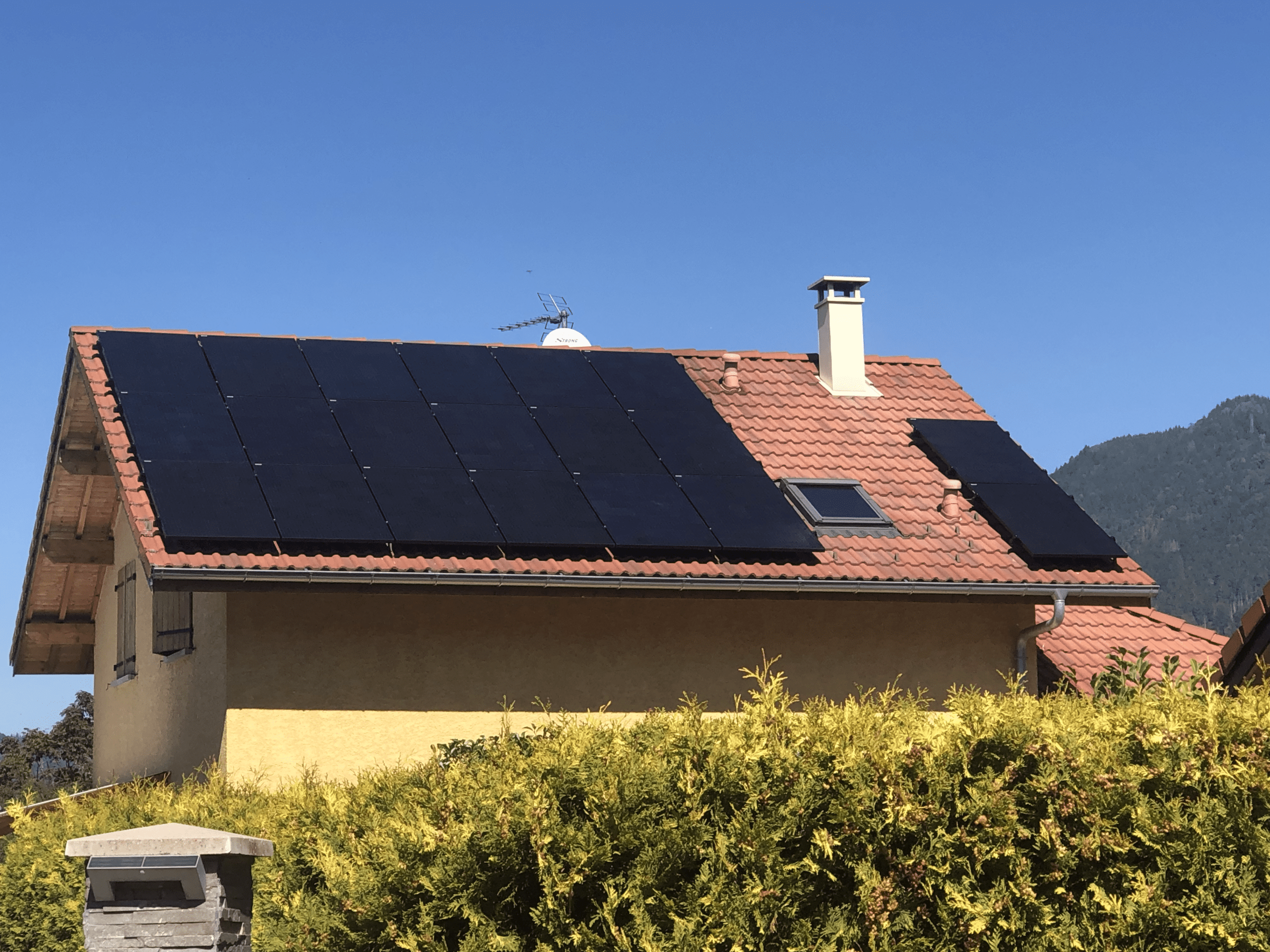 découvrez comment l'installation de panneaux solaires peut transformer votre maison en une source d'énergie propre et renouvelable. informez-vous sur les avantages, le processus d'installation et les économies potentielles que vous pourriez réaliser.