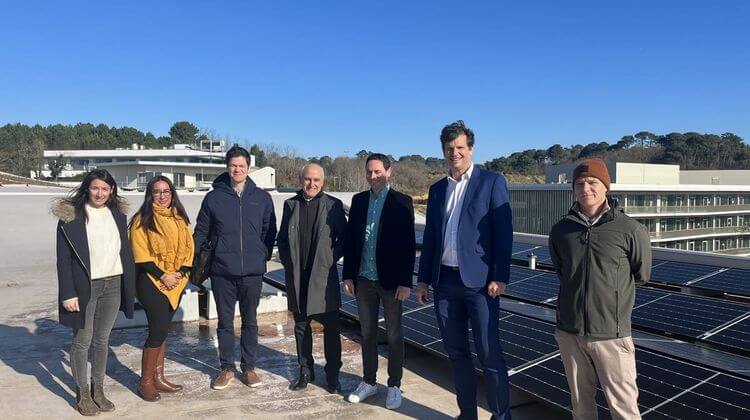 découvrez nos services d'installation photovoltaïque à biarritz, adaptés à vos besoins énergétiques. profitez des avantages des panneaux solaires, réalisez des économies sur vos factures d'électricité et contribuez à la préservation de l'environnement. contactez-nous pour un devis personnalisé !