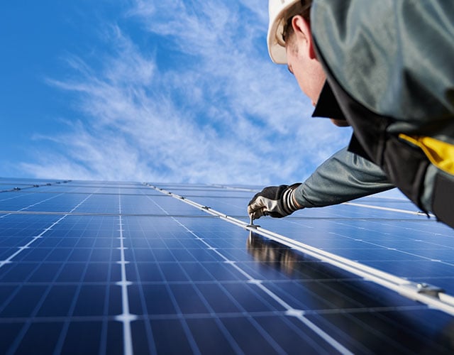 entretien-panneaux-photovoltaiques-strasbourg-1 entretien installation panneau photovoltaique a strasbourg