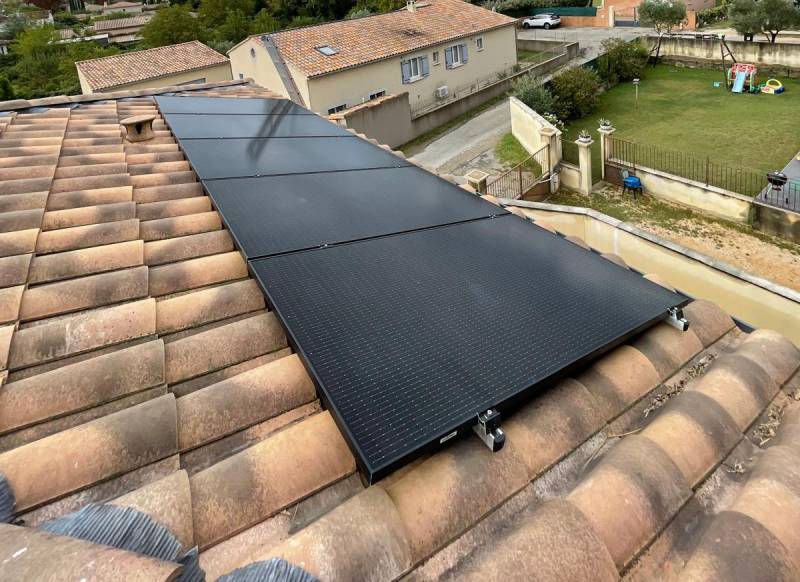 découvrez notre étude de faisabilité photovoltaïque, une analyse approfondie pour évaluer le potentiel solaire de votre projet. maximisez vos investissements en énergies renouvelables grâce à une évaluation précise des coûts, des bénéfices et des contraintes techniques.