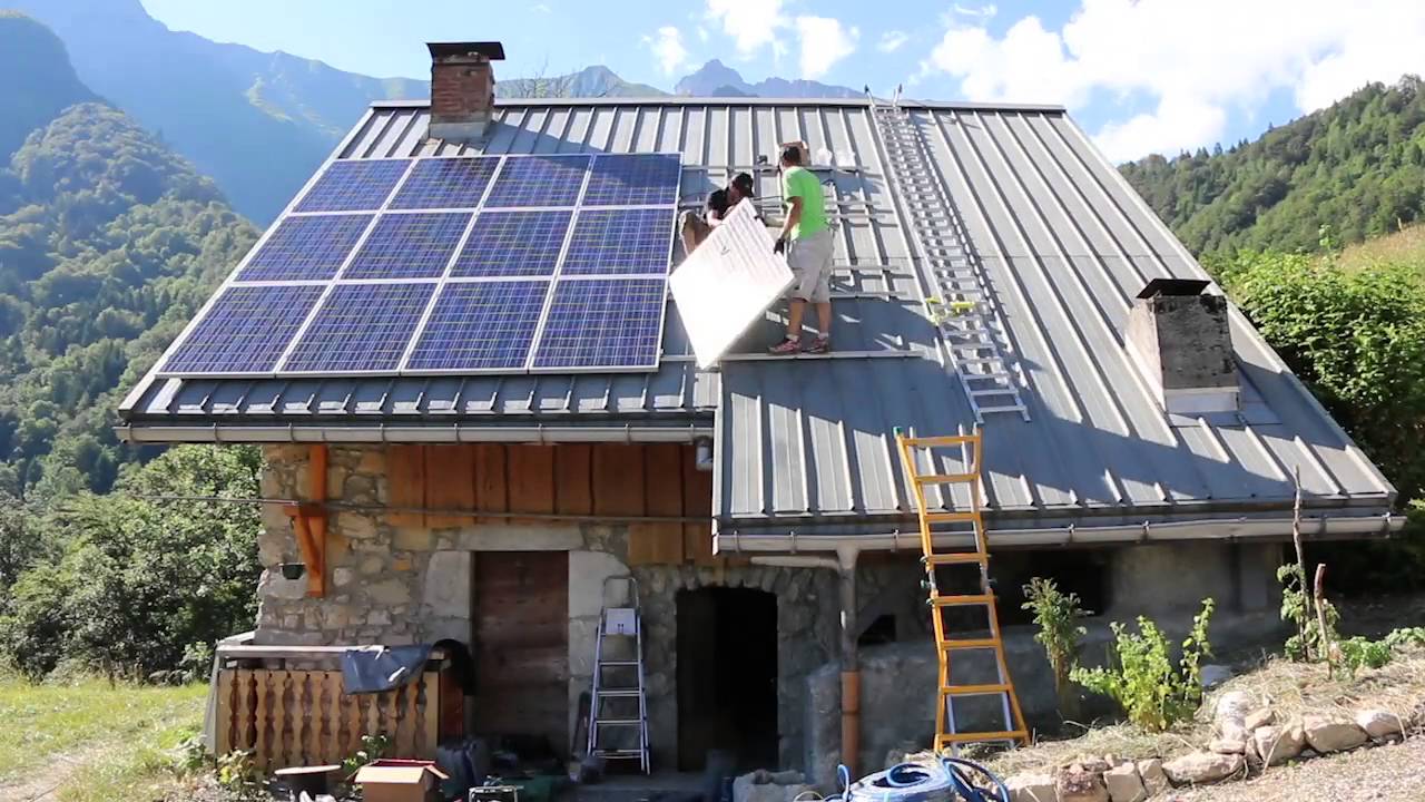 guide-installation-solaire-isole Installation solaire photovoltaïque sur site isolé : guide pratique et conseils