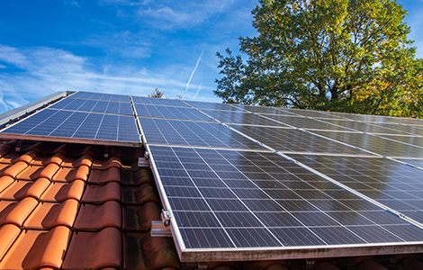 découvrez notre guide photovoltaïque complet qui vous explique tout sur l'énergie solaire, de l'installation des panneaux à l'optimisation de votre production d'électricité. idéal pour les débutants et les professionnels souhaitant maximiser leur projet photovoltaïque.