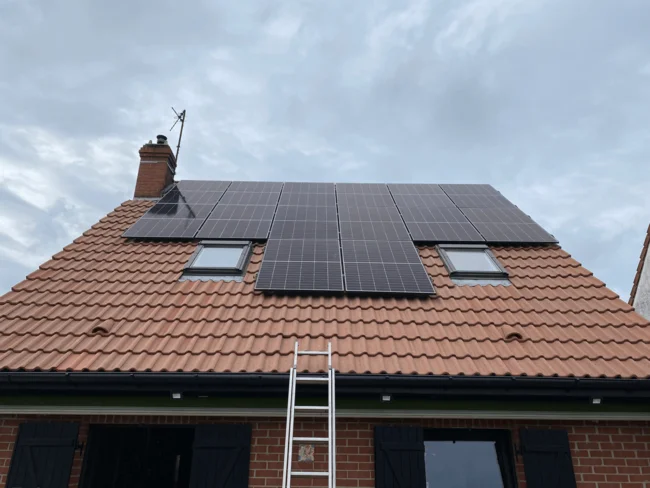 découvrez nos services d'installation de panneaux photovoltaïques à gex. profitez d'une énergie renouvelable et réduisez vos factures d'électricité grâce à nos solutions adaptées. contactez-nous pour un devis personnalisé et commencez à produire votre propre électricité dès aujourd'hui.