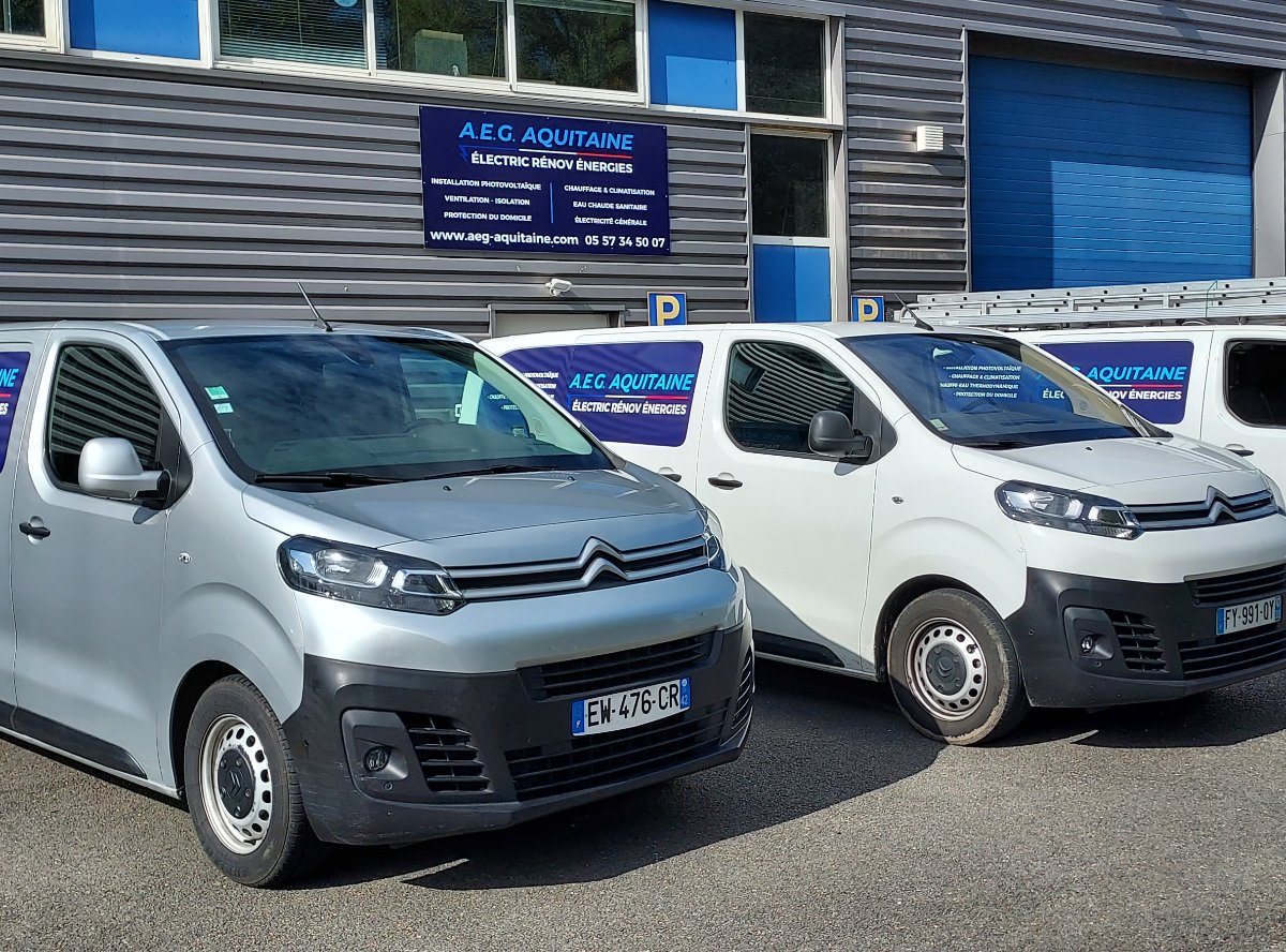 découvrez l'installation photovoltaïque aeg, une solution innovante et durable pour produire votre propre énergie solaire. profitez d'économies sur vos factures d'énergie tout en contribuant à la protection de l'environnement. optez pour la performance et la fiabilité avec les panneaux solaires aeg.