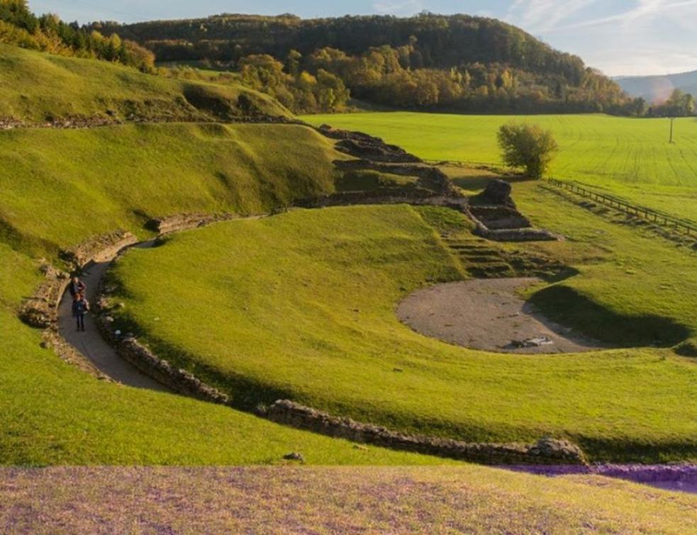 découvrez nos services d'installation photovoltaïque dans le doubs. profitez des énergies renouvelables pour réduire vos factures d'énergie et contribuer à la préservation de l'environnement. contactez-nous pour un devis personnalisé!