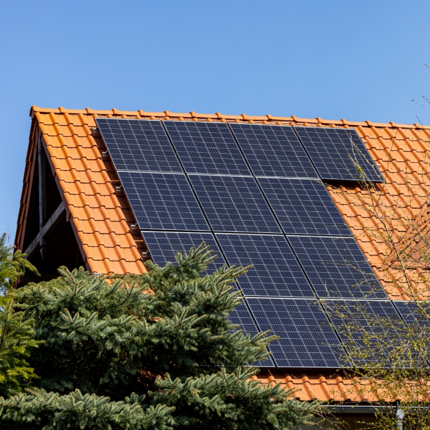 découvrez les avantages des panneaux solaires dans le tarn. optimisez votre consommation d'énergie et tenez-vous à l'écologie avec des solutions photocellulaires adaptées à votre région. investissez dans un avenir durable et réduisez vos factures d'électricité grâce à nos conseils et nos offres de panneaux solaires.