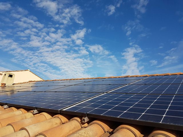découvrez nos services d'installation de systèmes photovoltaïques dans l'hérault. profitez d'une énergie solaire durable et réduisez vos factures d'électricité grâce à nos solutions sur mesure. contactez-nous dès aujourd'hui pour un devis gratuit!