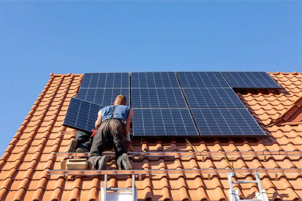 découvrez nos solutions d'installation photovoltaïque adaptées à vos besoins énergétiques. profitez des avantages des panneaux solaires pour réduire vos factures et contribuer à un avenir durable.