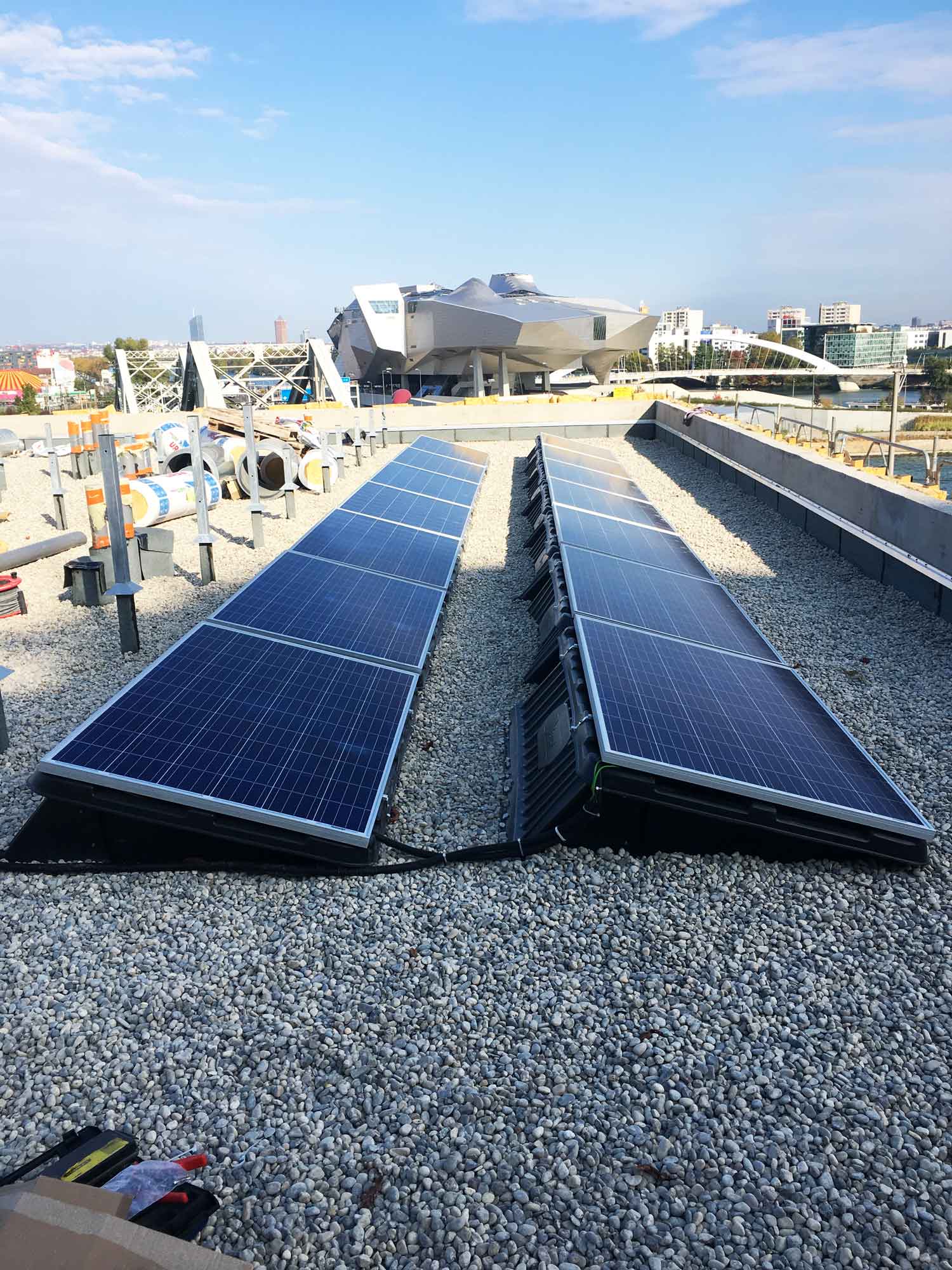 installation-photovoltaique-lyon entreprise installation photovoltaique lyon