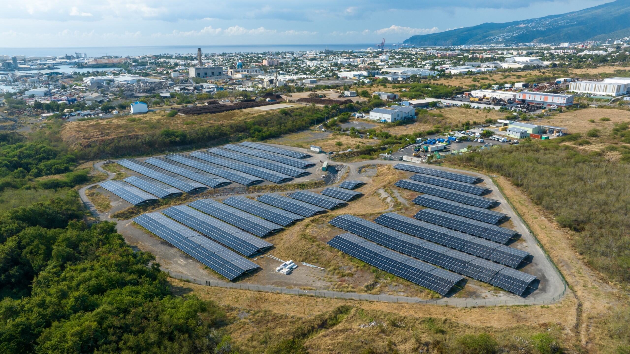 installation-pv-guadeloupe-3 installation centrale photovoltaique guadeloupe terre de bas