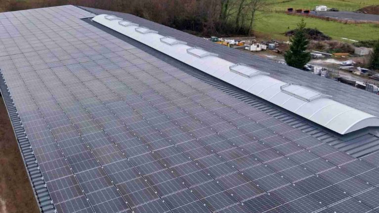 installation-solaire-industrielle-4 installation solaire photovoltaique industriel
