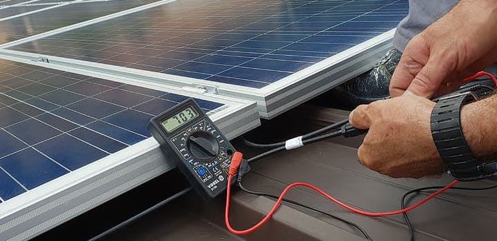 installer-panneau-solaire-6 comment installer un panneau solaire photovoltaique