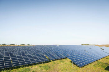 investissement-photovoltaique-12 Panneaux photovoltaïques : un investissement rentable pour votre avenir énergétique