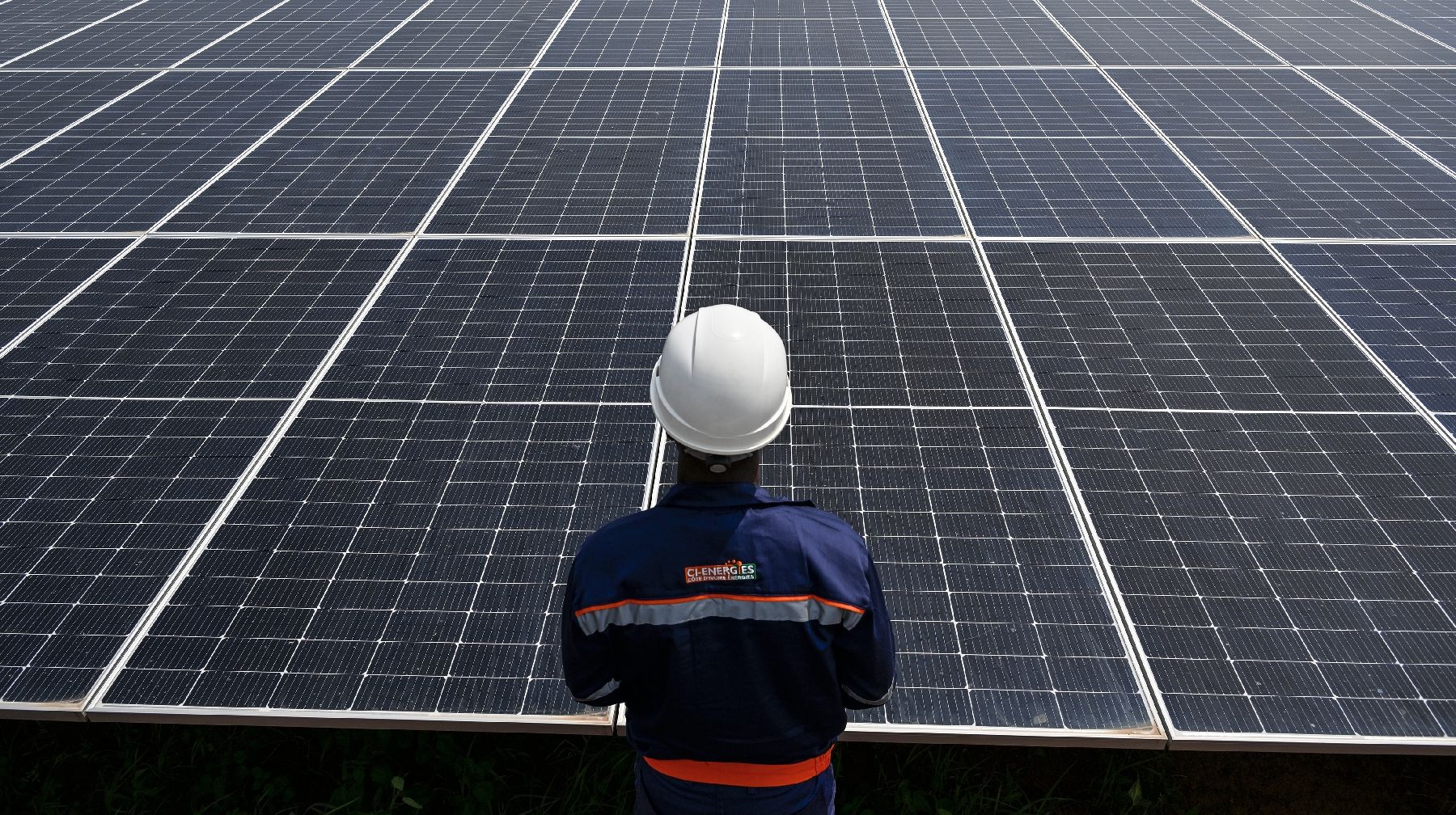 découvrez notre magasin solaire, votre destination idéale pour des solutions d'énergie renouvelable. explorez une vaste sélection de panneaux solaires, d'équipements et d'accessoires pour profiter d'une énergie propre et durable.