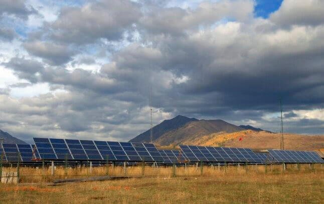 découvrez les panneaux solaires edf, une solution durable pour réduire votre facture d'électricité et contribuer à la transition énergétique. profitez de l'expertise d'edf pour une installation adaptée à vos besoins.