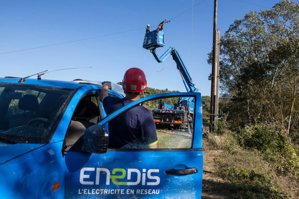 découvrez enedis, le gestionnaire du réseau électrique en france, chargé de la distribution d'électricité et de l'équilibre énergétique. retrouvez toutes les informations sur les services, les raccordements et les innovations pour un réseau électrique durable.