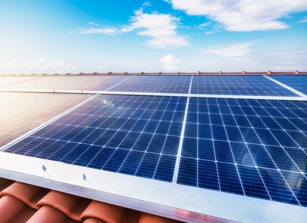 panneau-photovoltaique-400w-2 Découvrez pourquoi le panneau photovoltaïque 400w va révolutionner votre facture d'électricité !