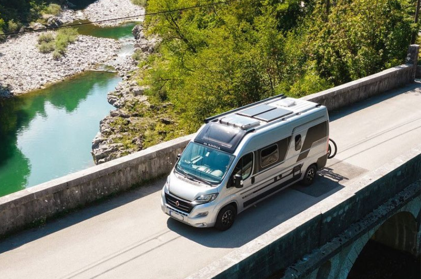 panneau-photovoltaique-camping-car installation panneau photovoltaique camping car