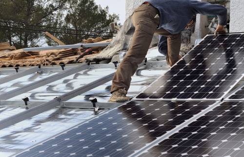 panneau-photovoltaique-maison-les-sables-dolonne installation panneau photovoltaique maison au sable d olonne