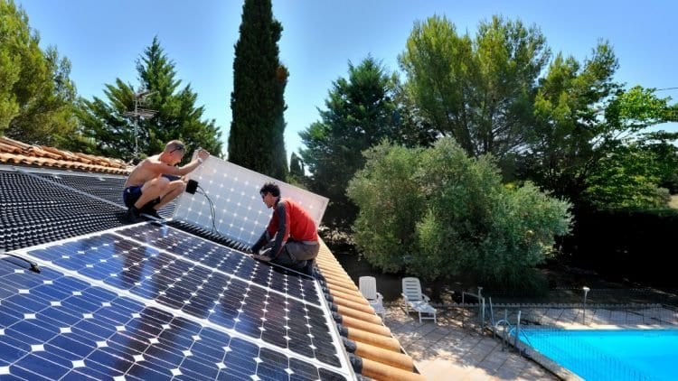 panneau-photovoltaique-rentable-2 installation panneau photovoltaique rentable