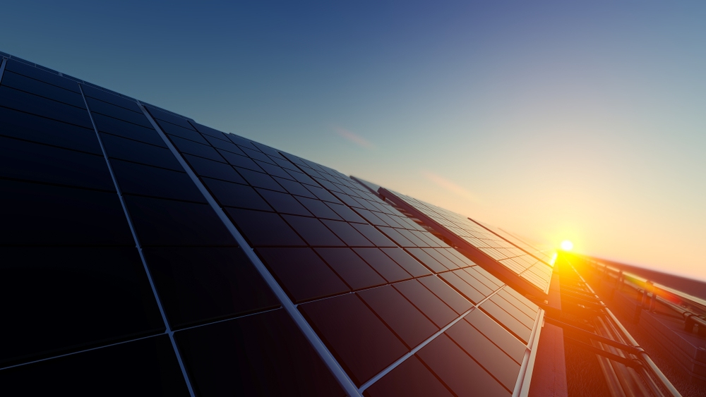 panneau-solaire-1m2-3 Découvrez la puissance incroyable d'un panneau solaire de 1m2 qui pourrait changer votre vie !