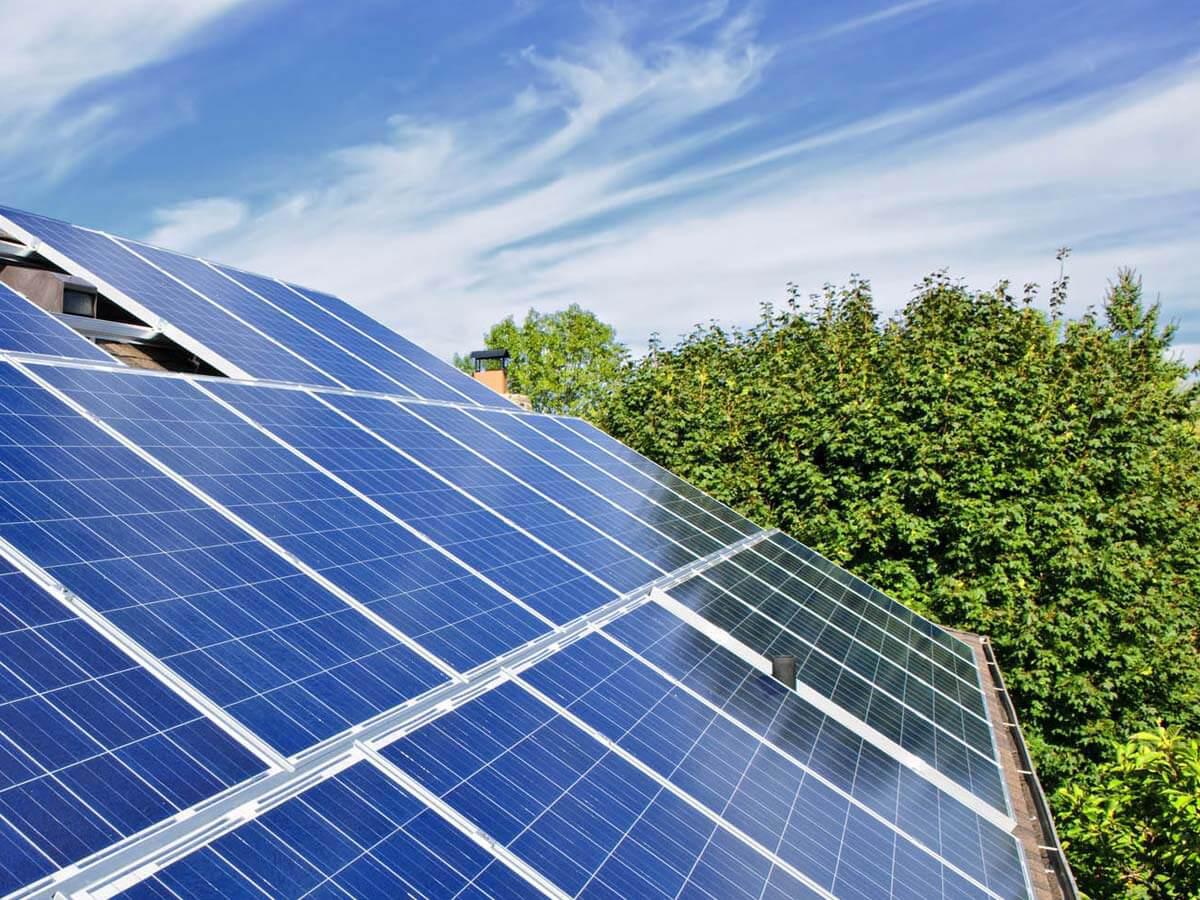 découvrez les avantages des panneaux solaires pour réduire vos factures d'énergie et contribuer à un avenir durable. informez-vous sur les différents types, leur installation et les aides financières disponibles pour un investissement écologique rentable.