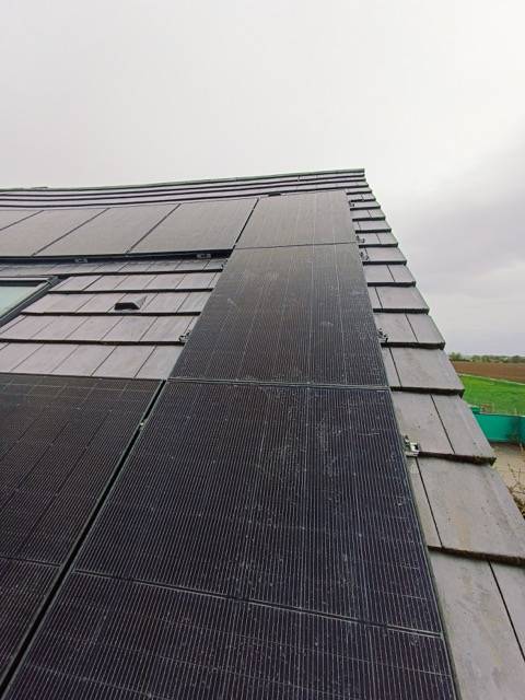 panneaux-photovoltaiques-loire-atlantique-2 Découvrez pourquoi tous les propriétaires en Loire-Atlantique installent des panneaux photovoltaïques !