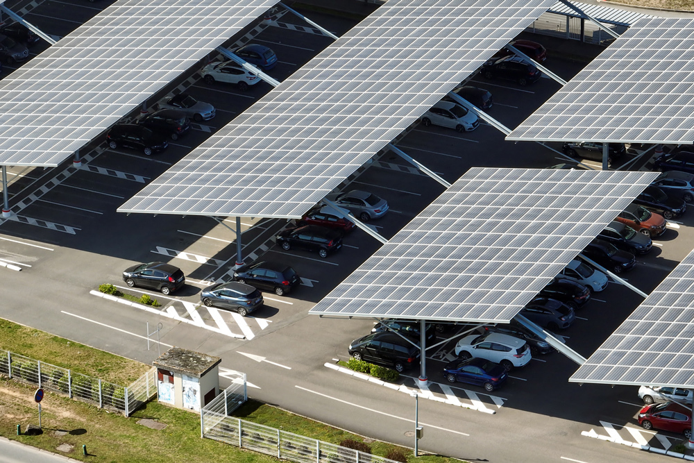 panneaux-photovoltaiques-obligatoires Obligation d'installation de panneaux photovoltaïques : ce que vous devez savoir