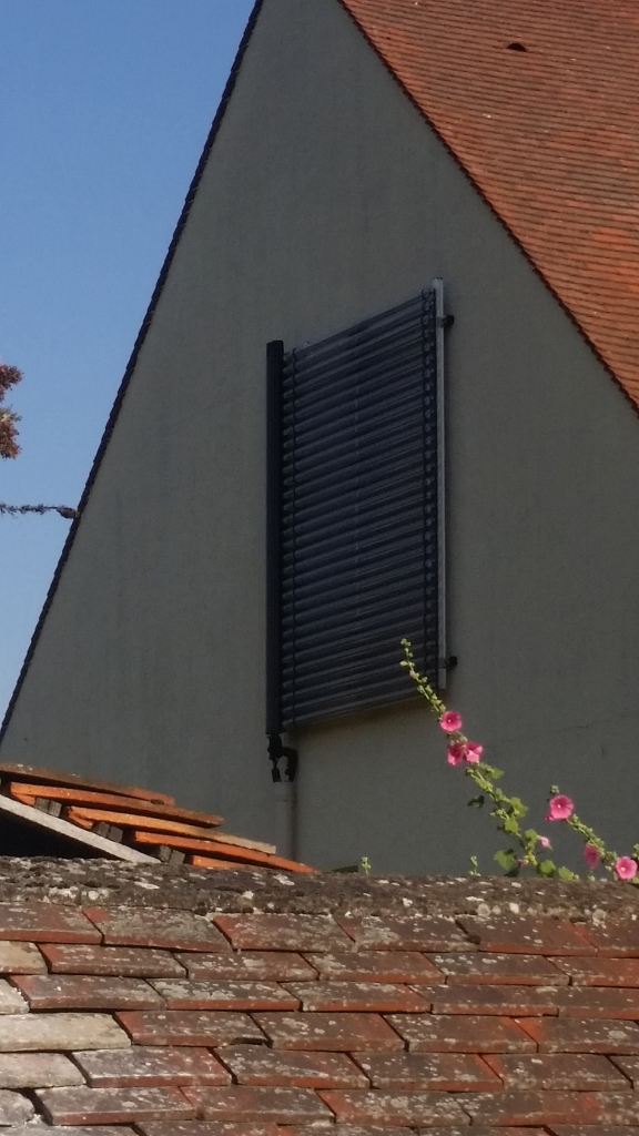 panneaux-photovoltaiques-viessmann-2 Découvrez pourquoi les panneaux photovoltaïques Viessmann vont transformer votre facture d'électricité à jamais !