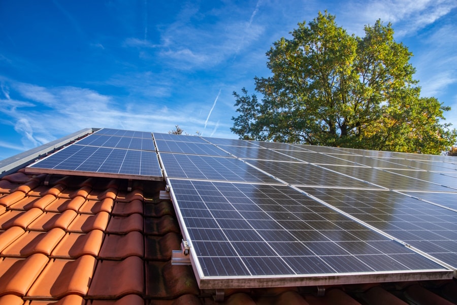 panneaux-solaires-et-facture-2 Découvrez pourquoi l'installation de panneaux solaires pourrait transformer votre facture d'électricité en un seul week-end