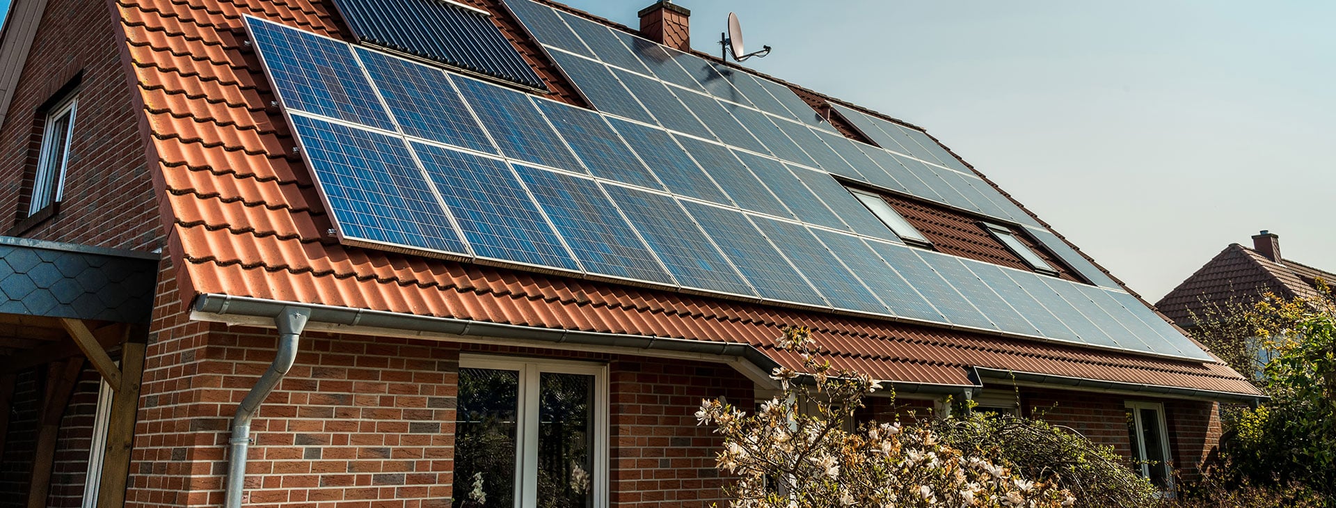 panneaux-solaires-et-facture-delectricite-en-2025-1 Comment les panneaux solaires vont transformer votre facture d'électricité en 2025 !