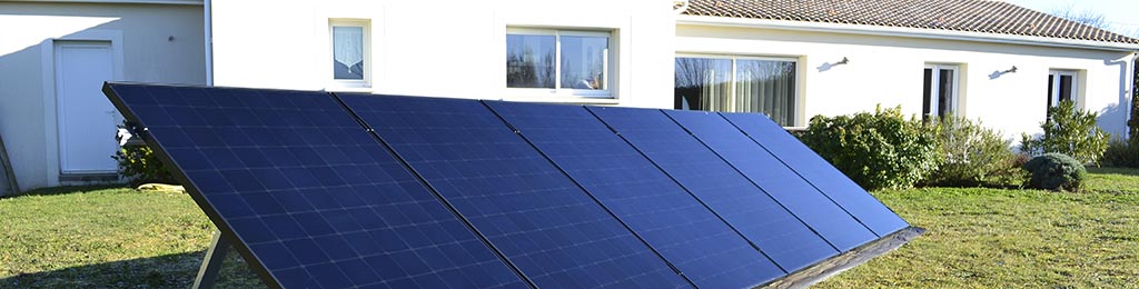 panneaux-solaires-jardin-1 Découvrez comment des panneaux solaires dans votre jardin peuvent transformer votre facture d'électricité !